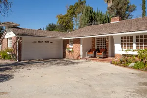 Simple Suburbia Photo 2