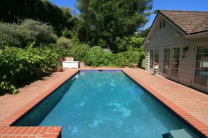 Americana No.10 Photo 2