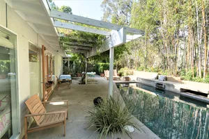 Retro No.1310 Photo 2