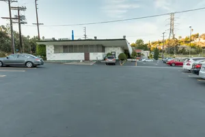 Retro Era Family Diner Photo 3