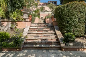 Pink Palace in Pasadena Photo 3