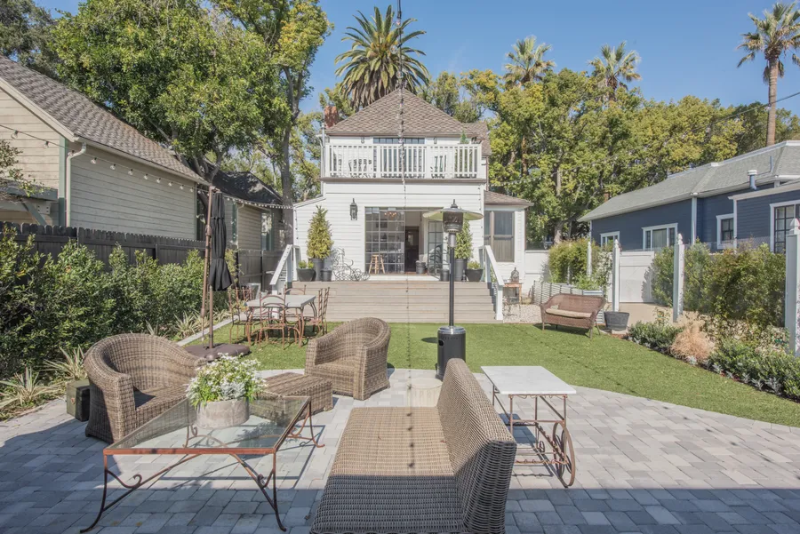 Pasadena Victorian Photo 1