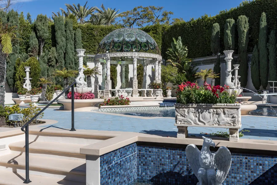 Mansion No.1650 Photo 1