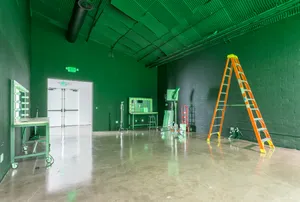 Studio No.200 - B Photo 4