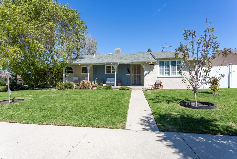 Americana No.970 Photo 1