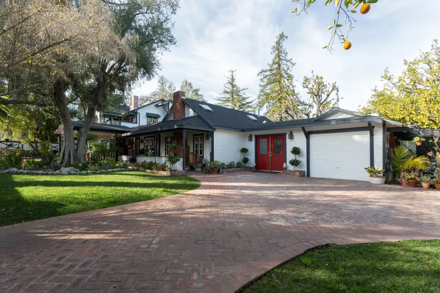 All American No.255 Photo 1