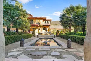 Burst of Color Photo 3