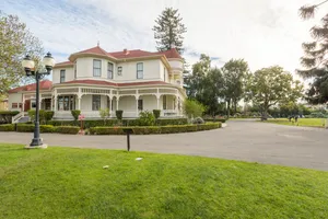 Victorian Ranch No.6 Photo 4