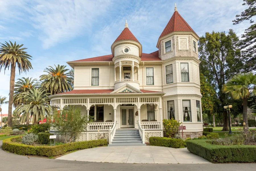 Victorian Ranch No.6 Photo 1