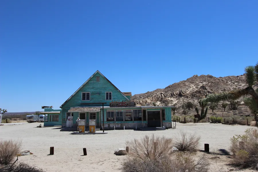 Desert Country Club Photo 1