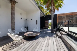 Maximum Patio + Garden Photo 3