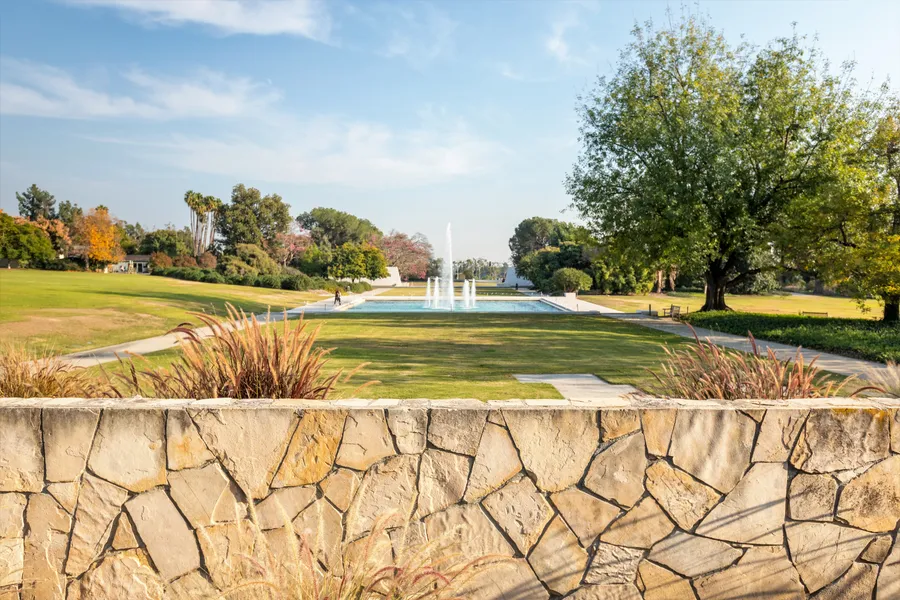 Gardens &amp; Peacocks Photo 1