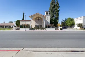 Old Southern Church Photo 2