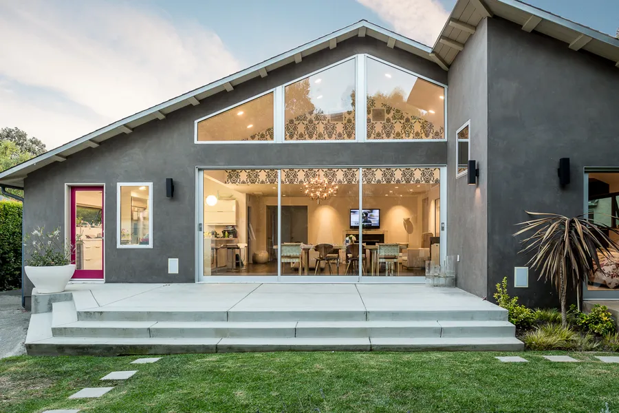 Modern Style Interior-Americana Photo 1