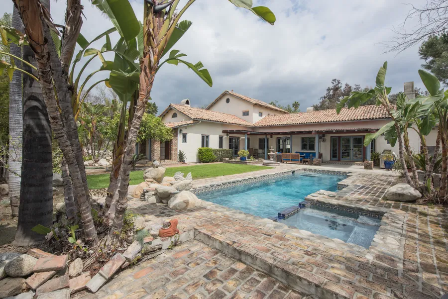 Tropical Hacienda Photo 1