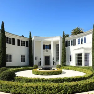 Brentwood Estate Photo 4