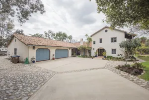 Tropical Hacienda Photo 2