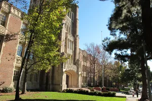 Film Friendly High School Photo 3