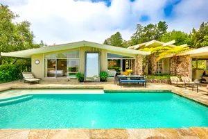 Architectural Mid-Century No.67 Photo 4