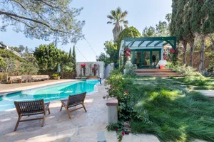 Turquoise Dream Photo 2