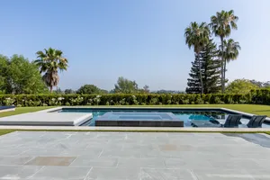 Modern Cape Cod No.006 Photo 4