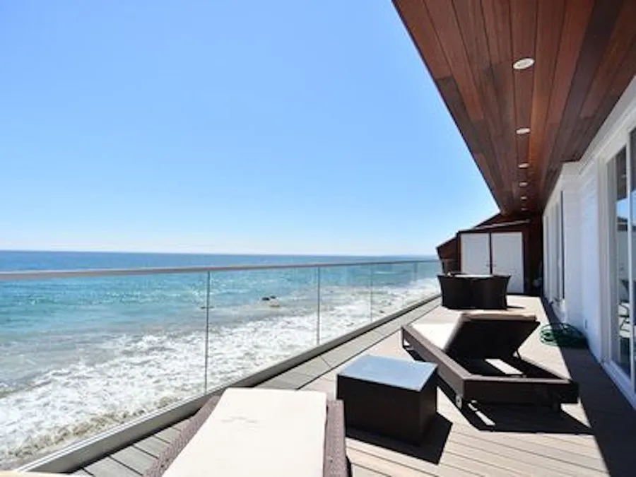 Beach No.420 Photo 1