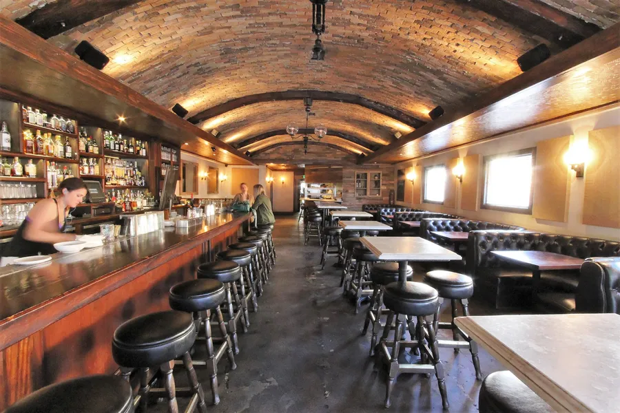 Gastropub No.1 Photo 1