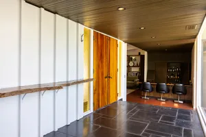 Mid Century Modern No.7 Photo 3