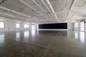 Maximum Studio X Photo 2