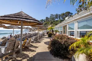 Beachside Cafe Photo 3