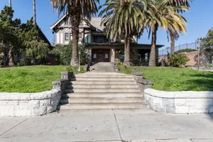 Boyle-Barmore House Photo 3