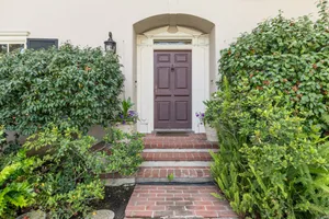 Americana No.160 Photo 2