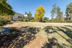 Lakefront Country Club Photo 3