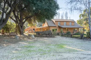 Rustic No.320 Photo 3