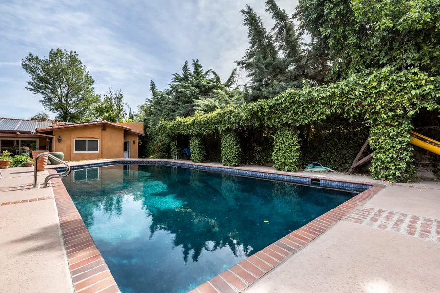 Idyllic Freedom Photo 1