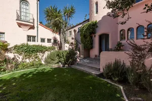 Spanish Coral Sands Photo 2