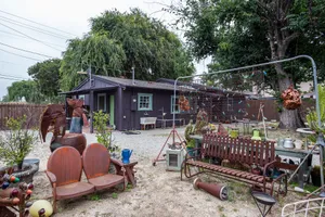 The Junk Yard Photo 2