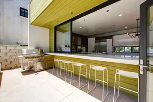 Modern Serenity Photo 4