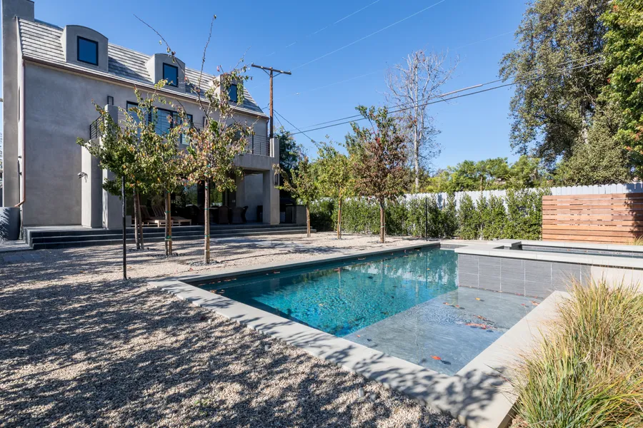 Modern No.2855 Photo 1