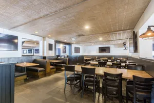 Hollywood Tavern No.14 Photo 3