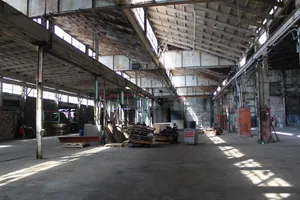 The Colony Warehouse Photo 2