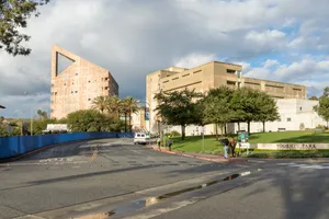 Modern LA Campus Photo 2