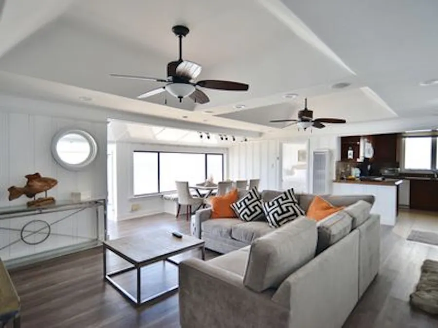 Beach No.425 Photo 1