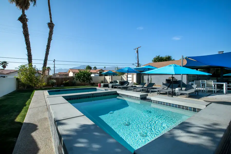 Modern Desert Americana Photo 1