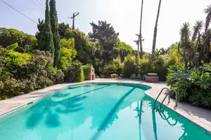 Three Palms Photo 3