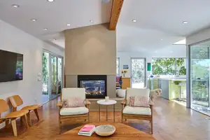 Topanga Retreat Photo 3