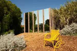 Malibu Garden Photo 4