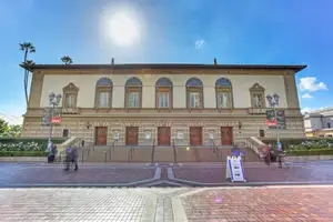 West Coast Auditorium &amp; Hall Photo 2