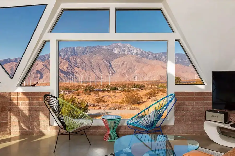 Dome House Photo 1