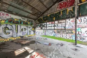 Graffiti Barn Photo 2